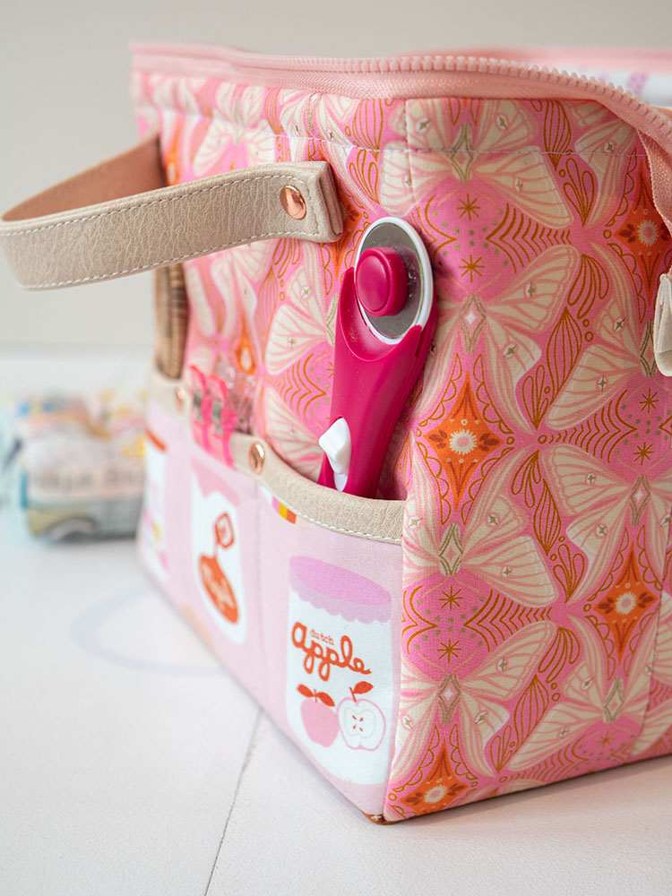 The Stylish Sewing Caddy by Zakka